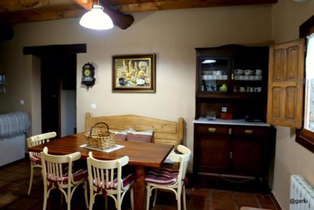 אסבו Casa Rural El Pilar מראה חיצוני תמונה